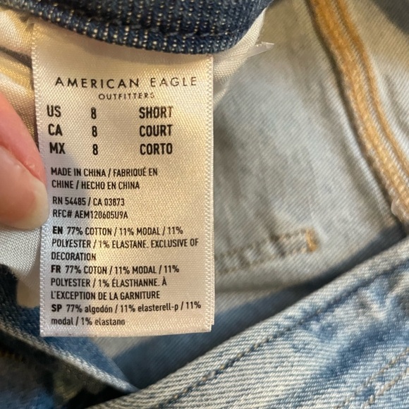 American Eagle Distressed Blue Jeans Women’s 8 Short - Picture 4 of 6